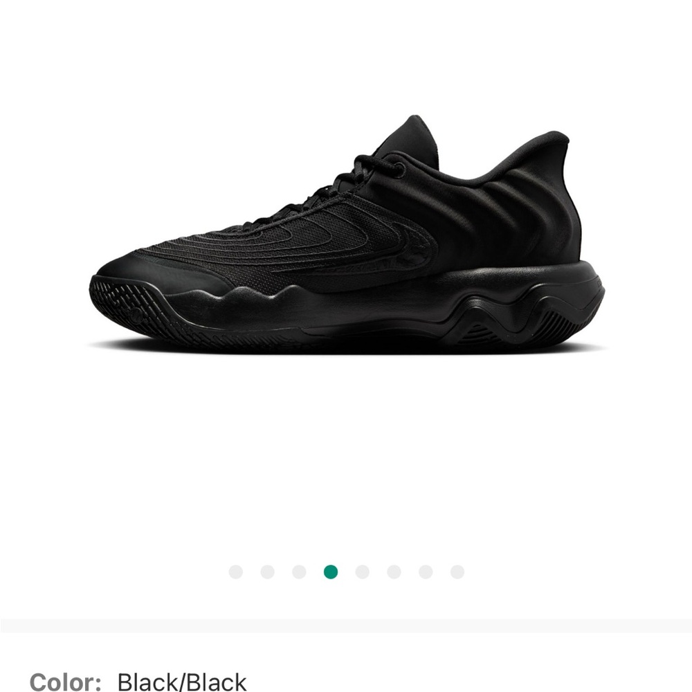 Nike Giannis Immortality 4, size 11.